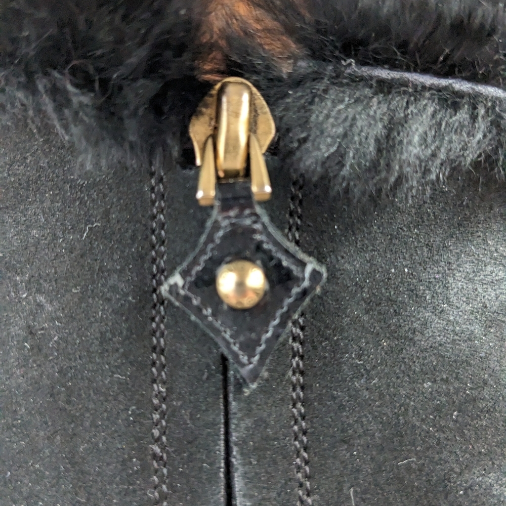 Authentic Louis Vuitton black, wedge boots. - Picture 6 of 7